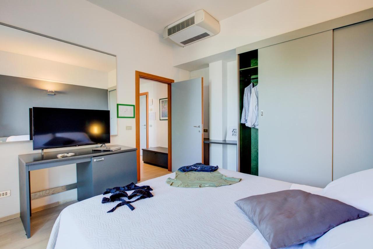 Hotel Ivano Rimini Esterno foto