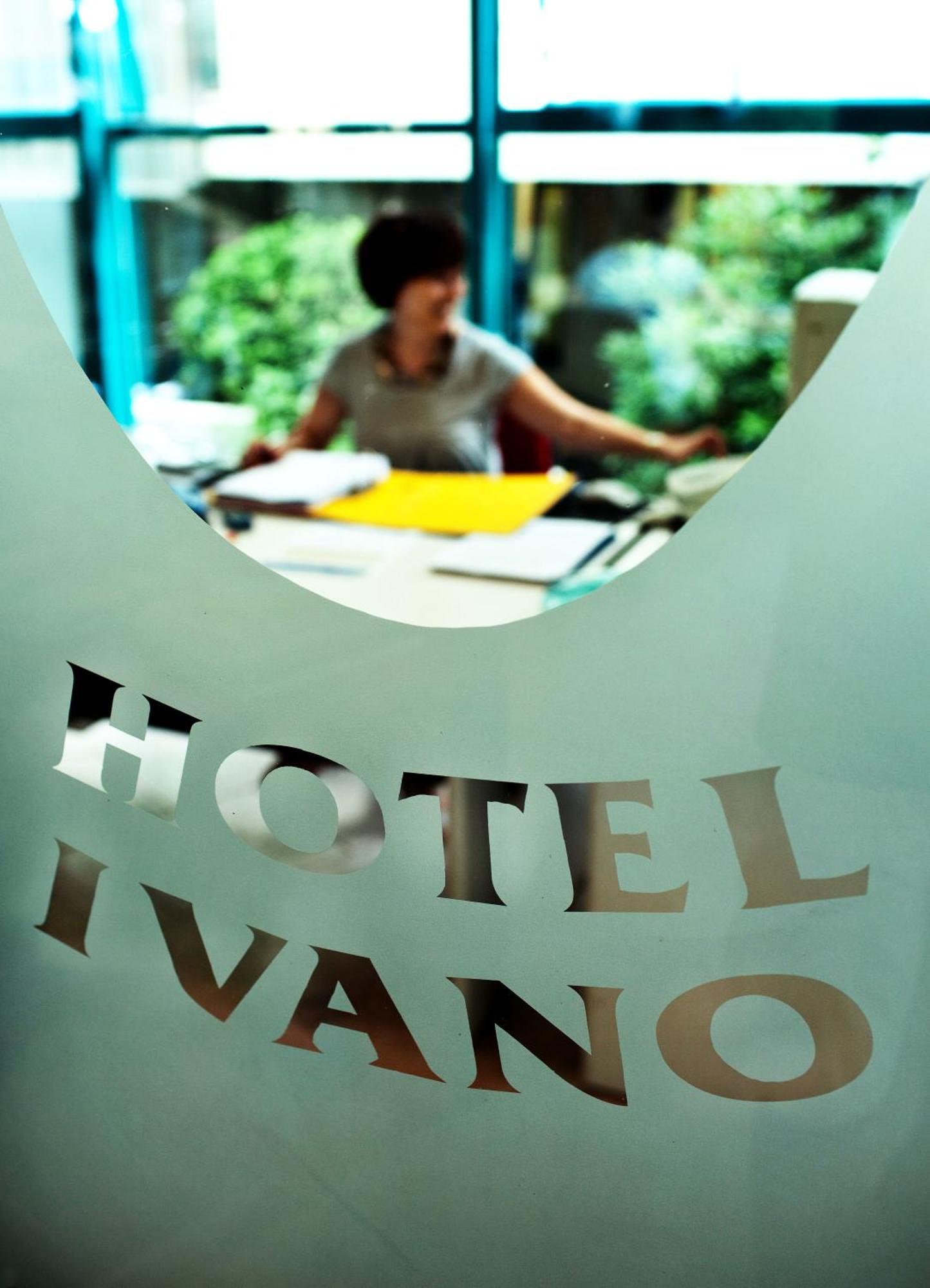 Hotel Ivano Rimini Esterno foto